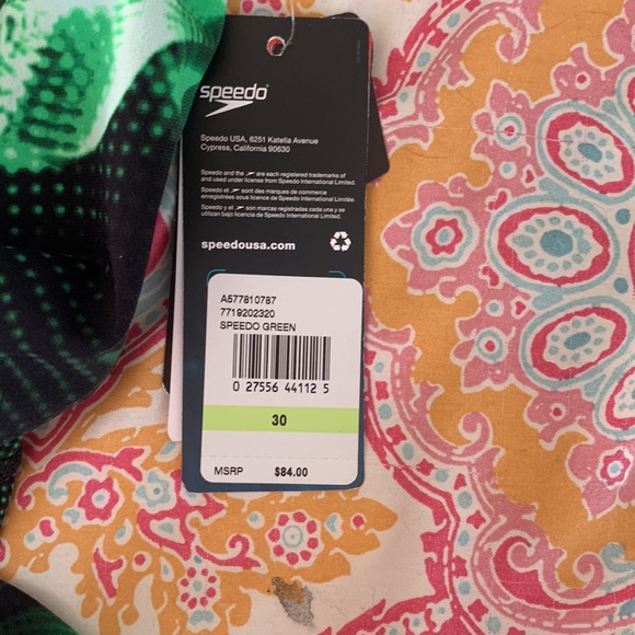 BRAND NEW WITH TAGS SPEEDO - Picture 4 of 5